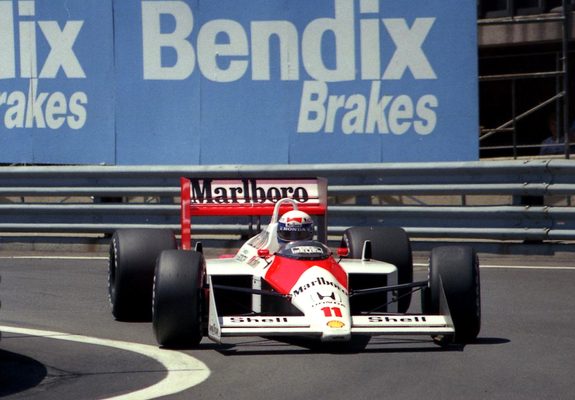 McLaren Honda MP4-4 1988 pictures