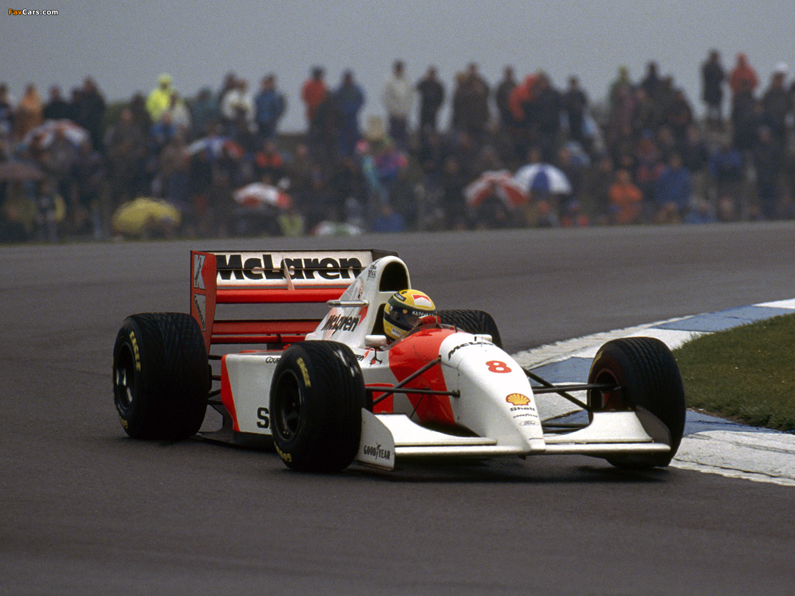 McLaren Ford MP4-8 1993 photos (1600 x 1200)