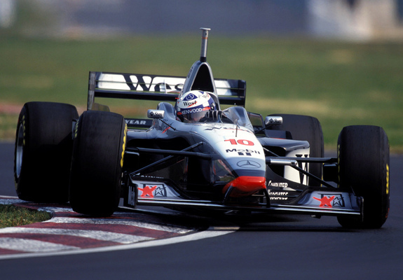 McLaren Mercedes-Benz MP4-12 1997 photos