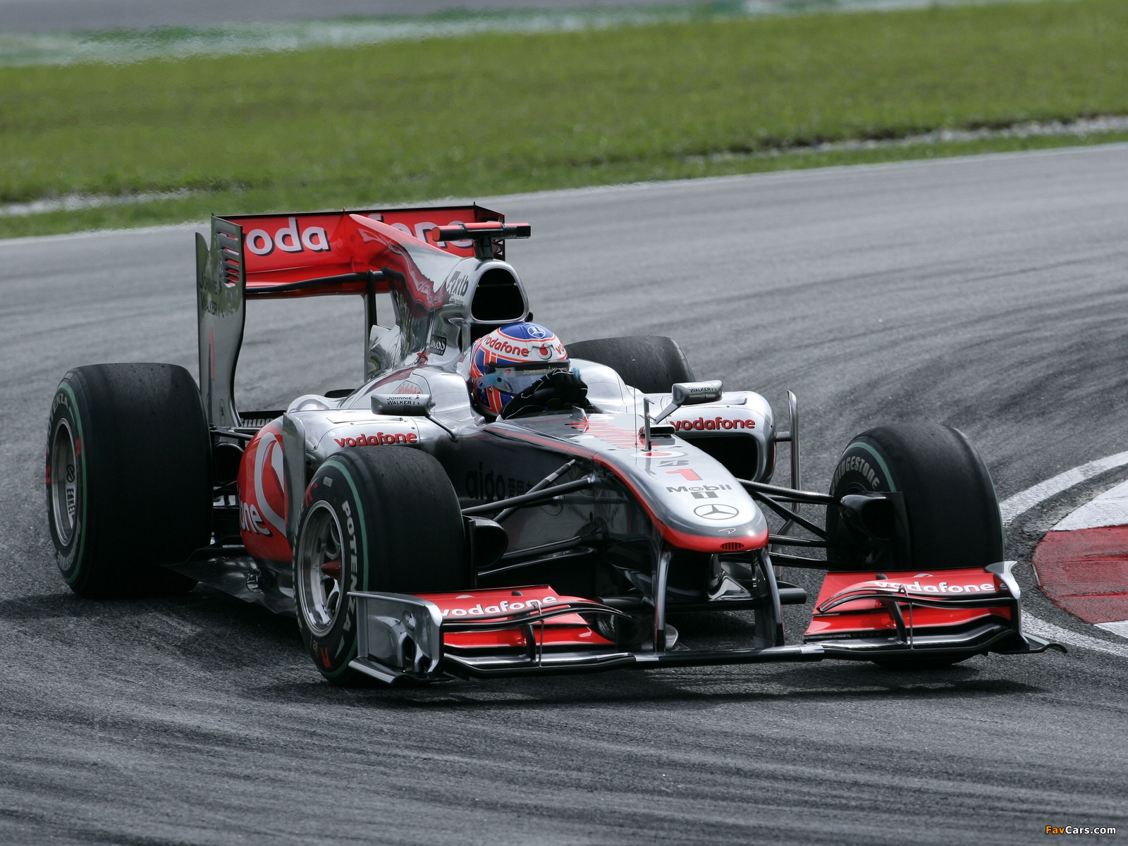 McLaren Mercedes-Benz MP4-25 2010 wallpapers (1600 x 1200)