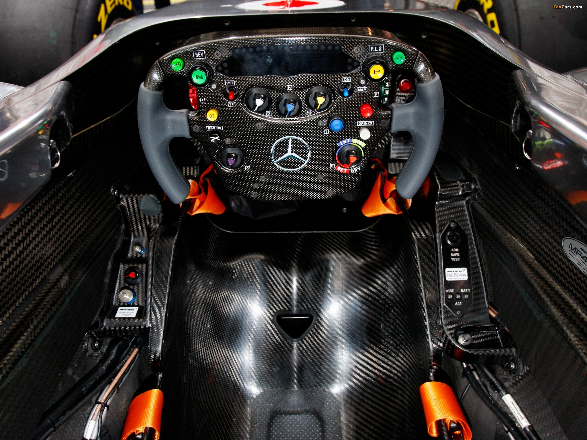 McLaren Mercedes-Benz MP4-26 2011 pictures (2048 x 1536)