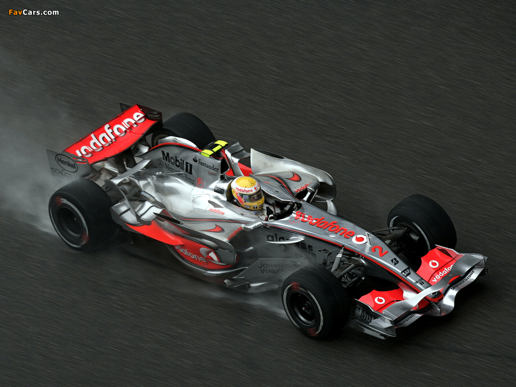 Photos of McLaren Mercedes-Benz MP4-22 2007 (1024 x 768)