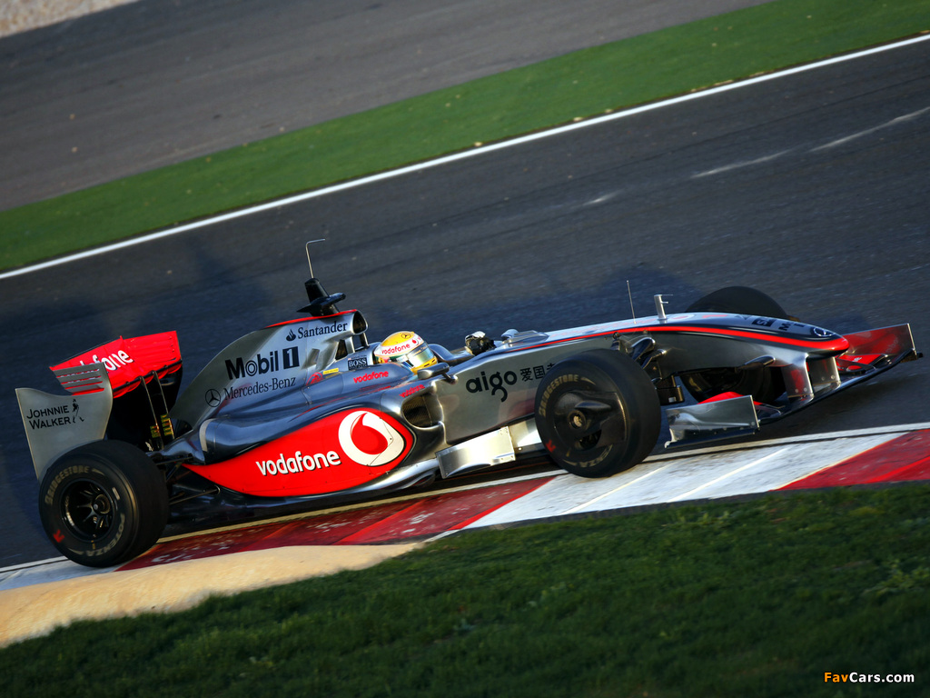 Photos of McLaren Mercedes-Benz MP4-24 2009 (1024 x 768)