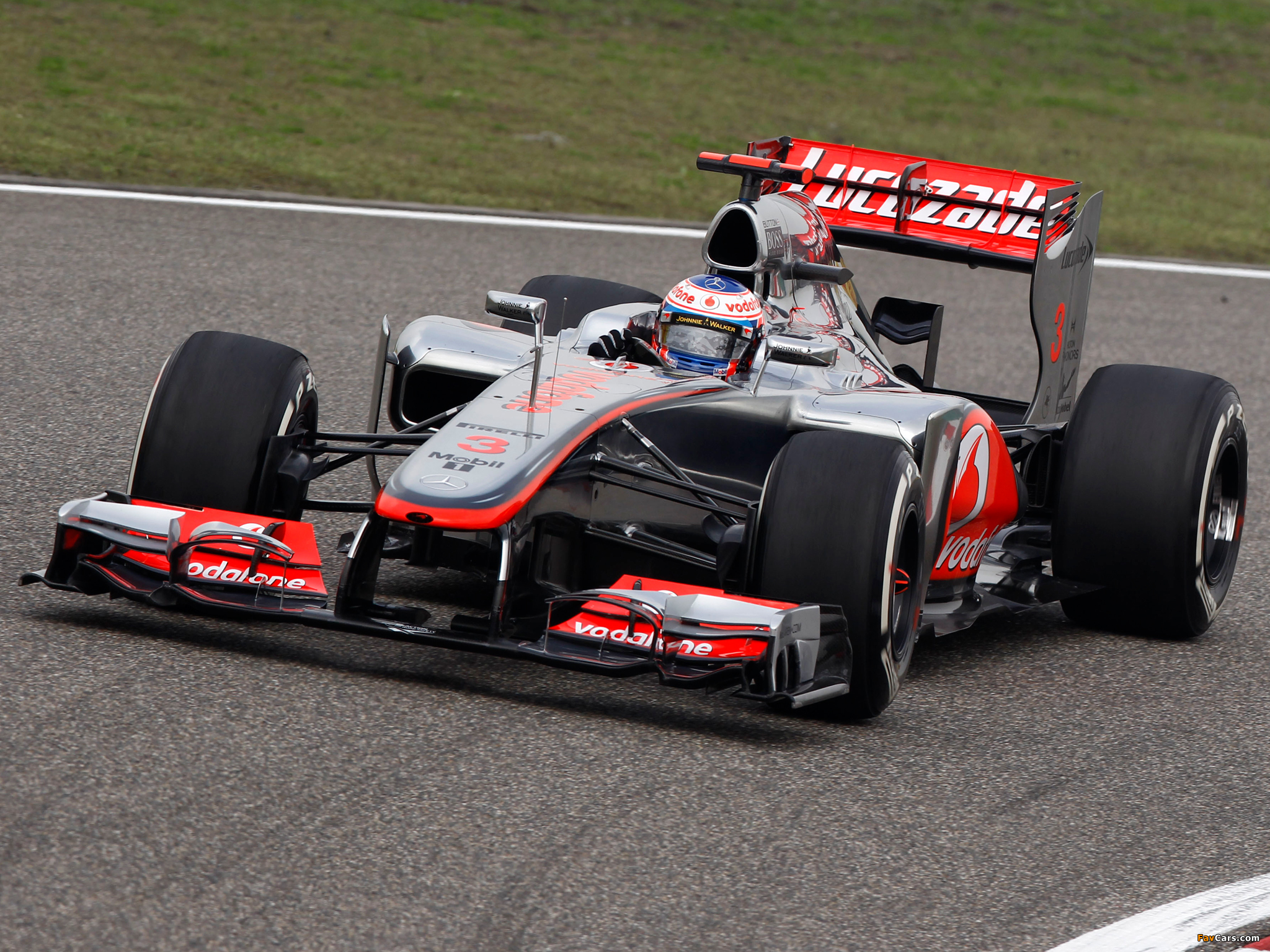 Photos of McLaren Mercedes-Benz MP4-27 2012 (2048 x 1536)