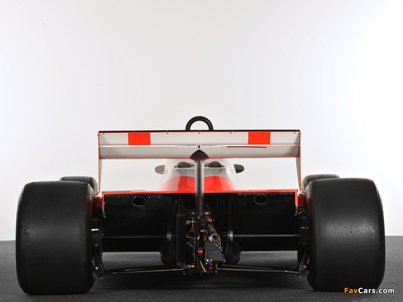 Pictures of McLaren MP4-1 1981 (800 x 600)