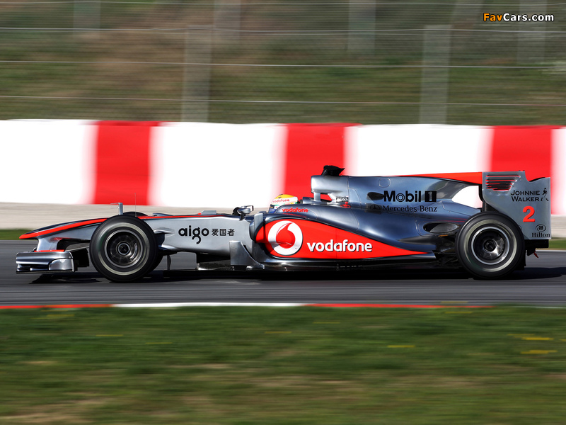 McLaren Mercedes-Benz MP4-25 2010 wallpapers (800 x 600)