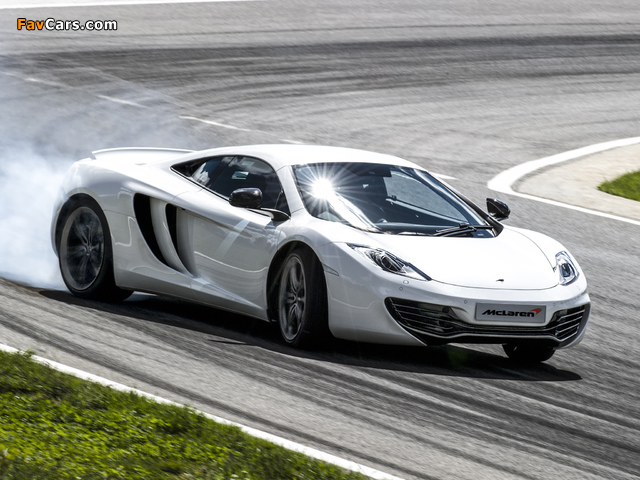 Images of McLaren MP4-12C UK-spec 2011–14 (640 x 480)