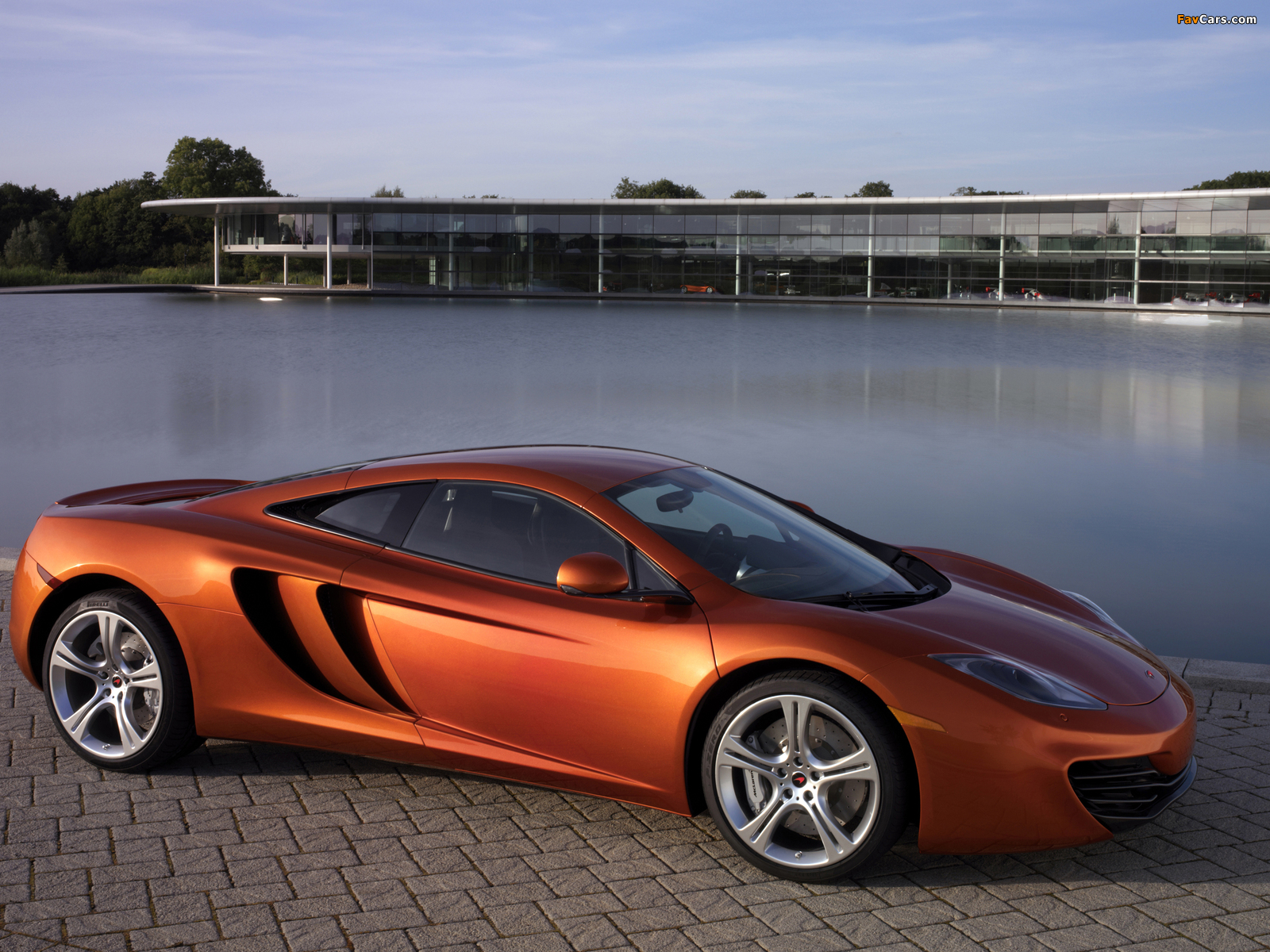 McLaren MP4-12C Prototype 2009–10 wallpapers (1600 x 1200)