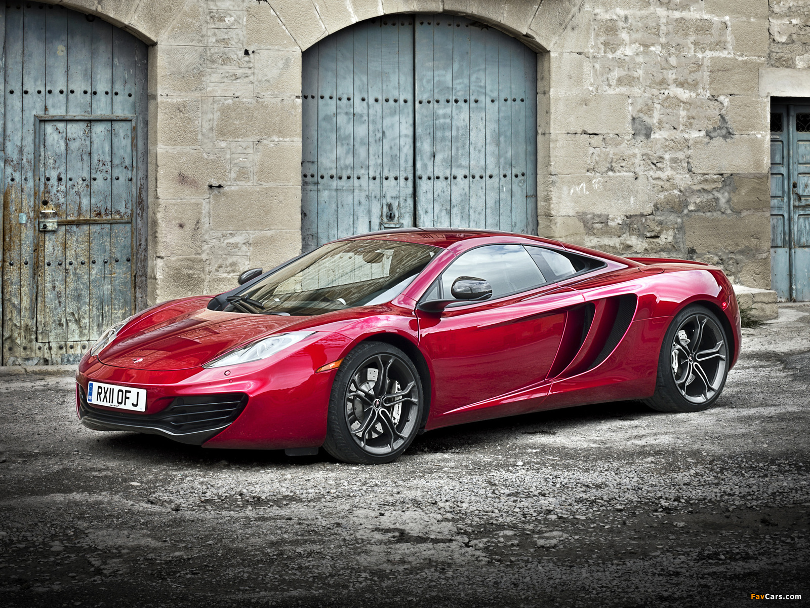 McLaren MP4-12C 2011–14 images (1600 x 1200)