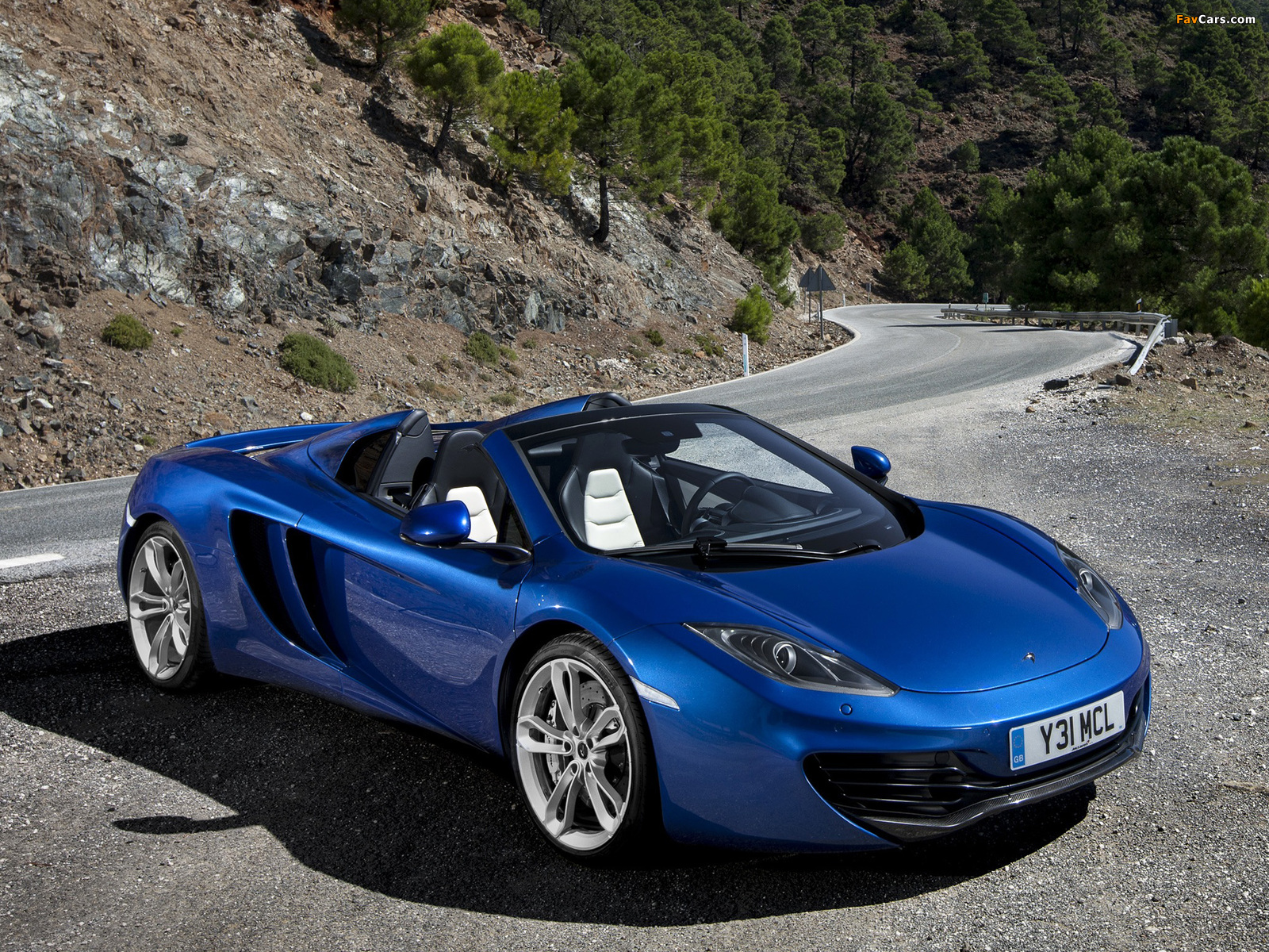 McLaren MP4-12C Spyder 2012–14 images (1600 x 1200)