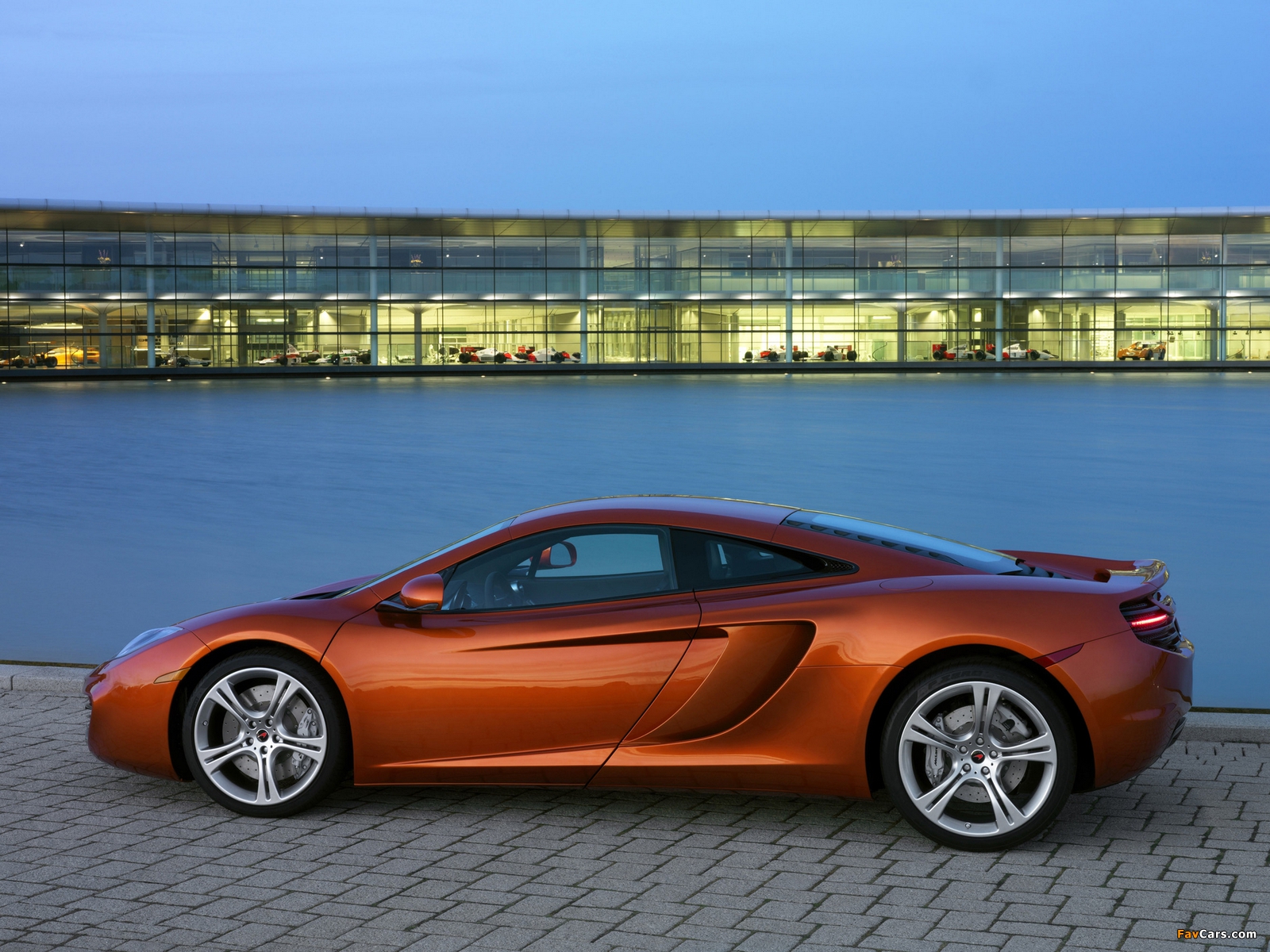 Photos of McLaren MP4-12C Prototype 2009–10 (1600 x 1200)