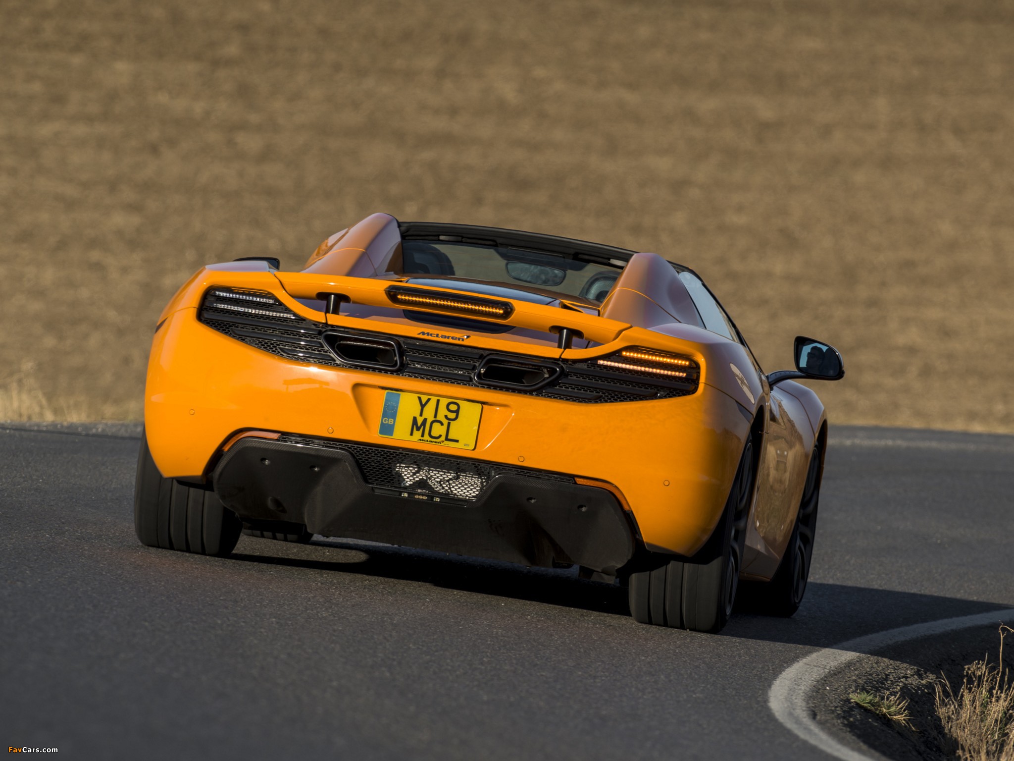 McLaren MP4-12C Spyder US-spec 2012–14 wallpapers (2048 x 1536)