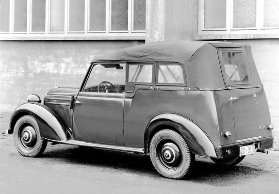 Photos of Mercedes-Benz 170 S Polizei Streifenwagen (W136IV) 1950–52