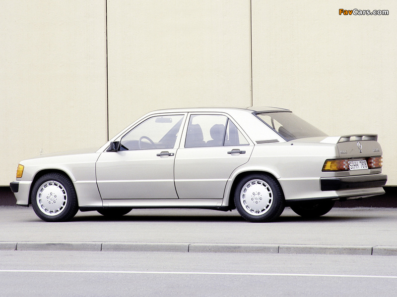 Images of Mercedes-Benz 190 E 2.3-16 (W201) 1984–88 (800 x 600)