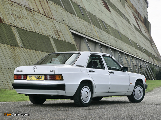 Images of Mercedes-Benz 190 E UK-spec (W201) 1988–93 (640 x 480)