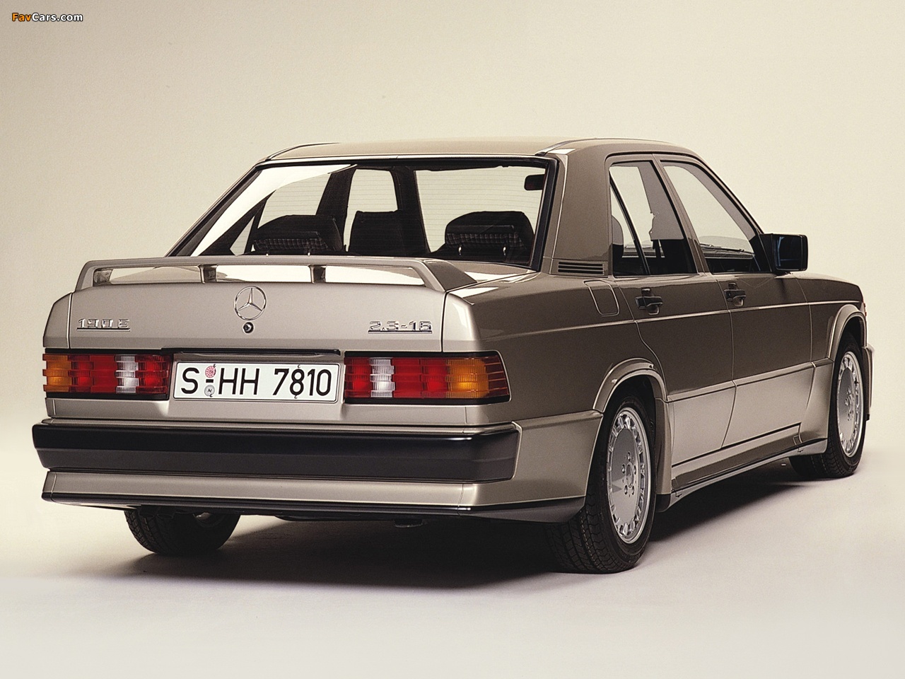 Mercedes-Benz 190 E 2.3-16 (W201) 1984–88 images (1280 x 960)