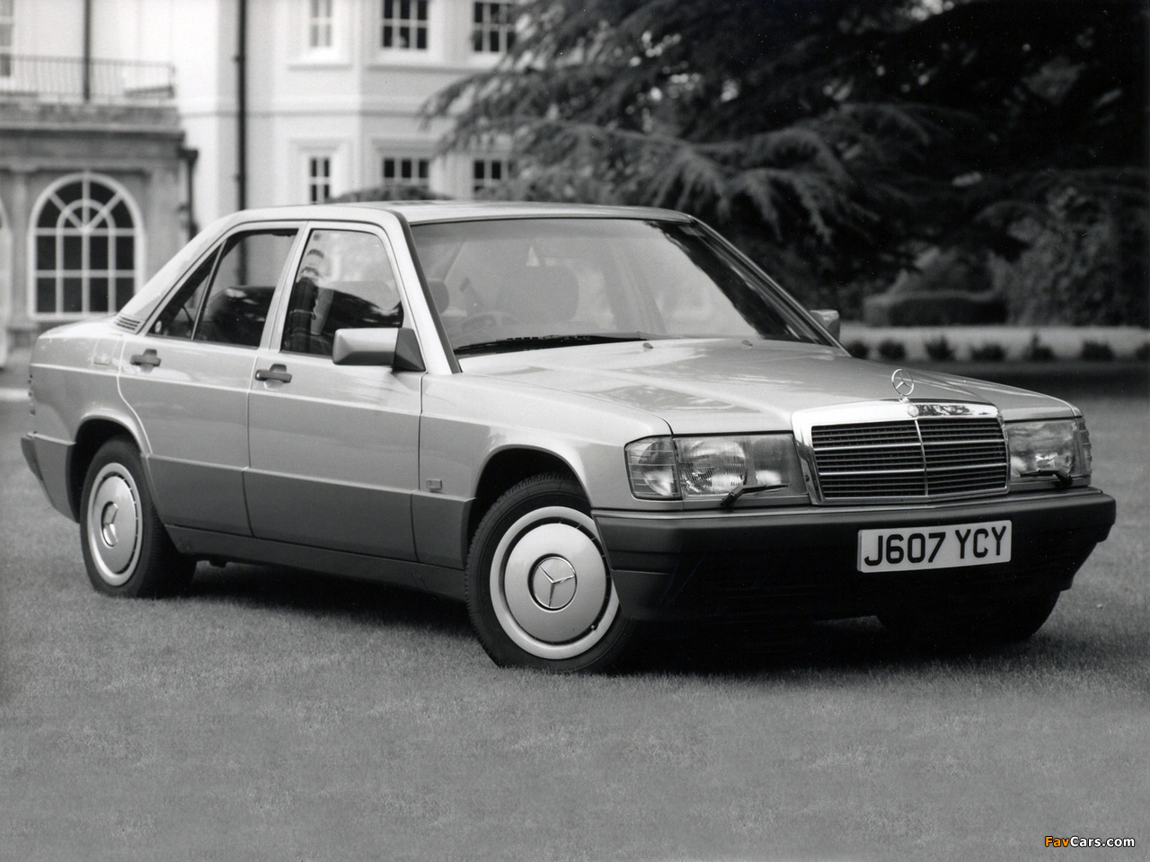 Mercedes-Benz 190 E UK-spec (W201) 1988–93 images (1280 x 960)