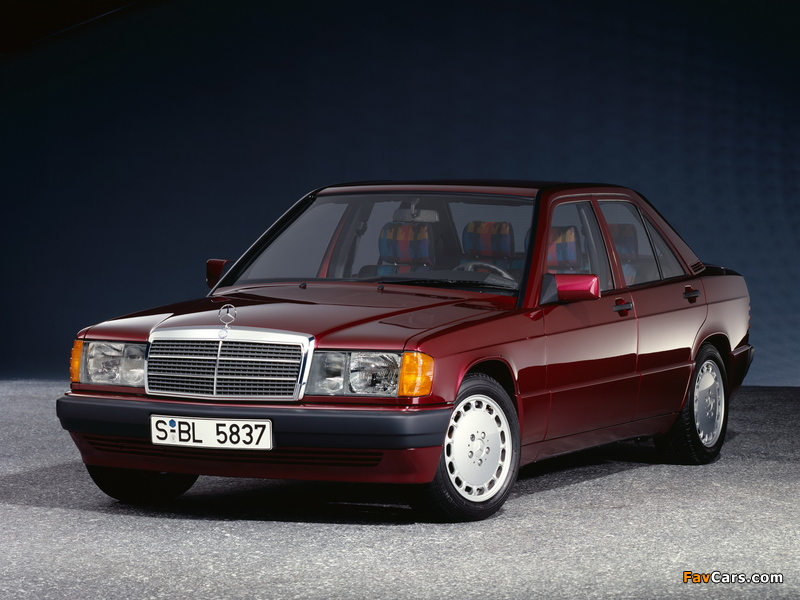 Mercedes-Benz 190 E 1.8 Avantgarde Rosso (W201) 1992 pictures (800 x 600)