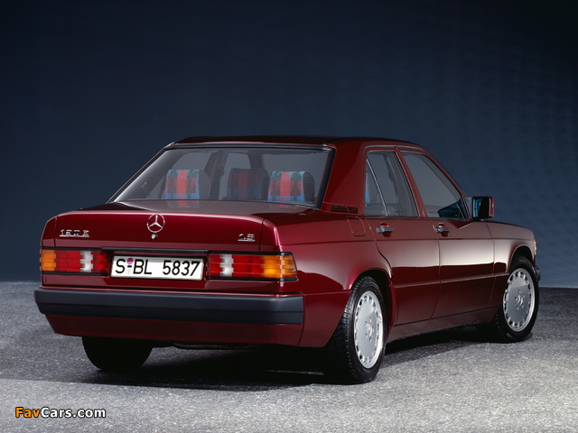 Mercedes-Benz 190 E 1.8 Avantgarde Rosso (W201) 1992 pictures (640 x 480)