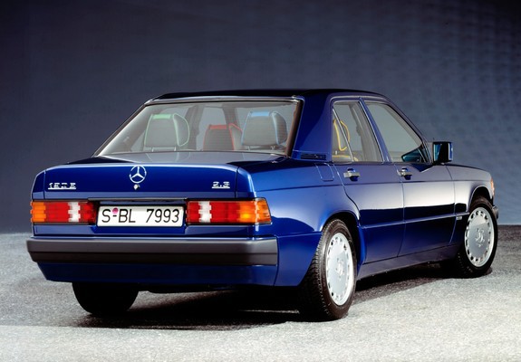 Mercedes-Benz 190 E 2.3 Avantgarde Azzurro (W201) 1992 wallpapers