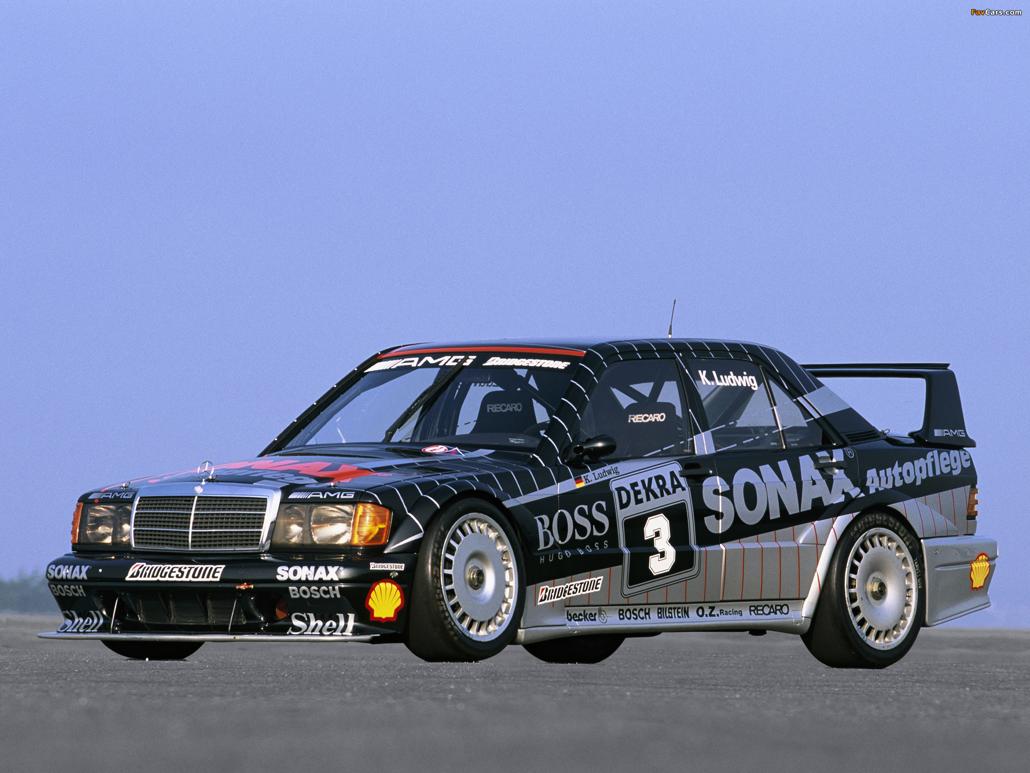 Photos of Mercedes-Benz 190 E 2.5-16 Evolution II DTM (W201) 1991–93 (2048 x 1536)