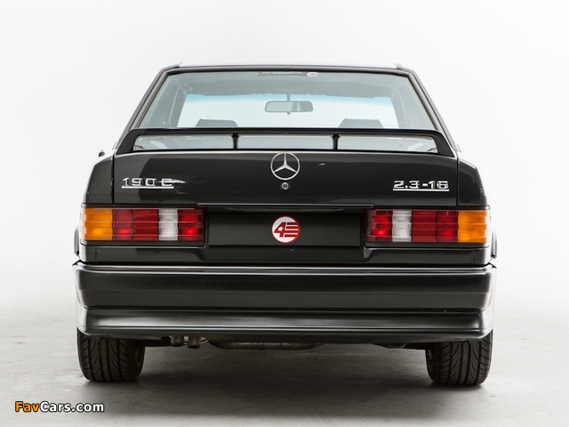 Pictures of Mercedes-Benz 190 E 2.3-16 UK-spec (W201) 1984–88 (640 x 480)