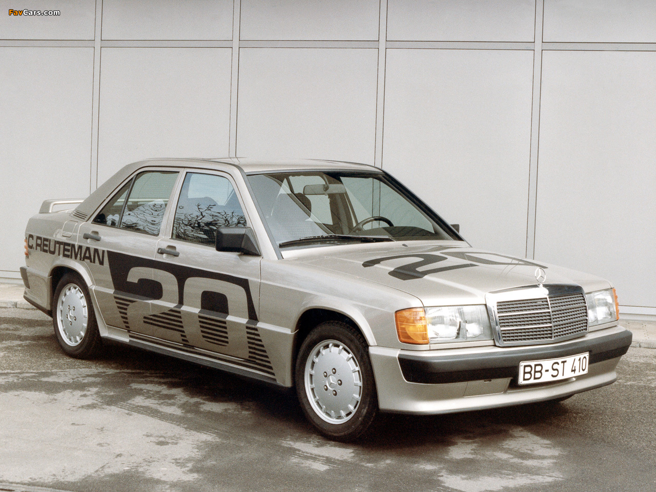 Pictures of Mercedes-Benz 190 E 2.3-16 (W201) 1984–88 (1280 x 960)