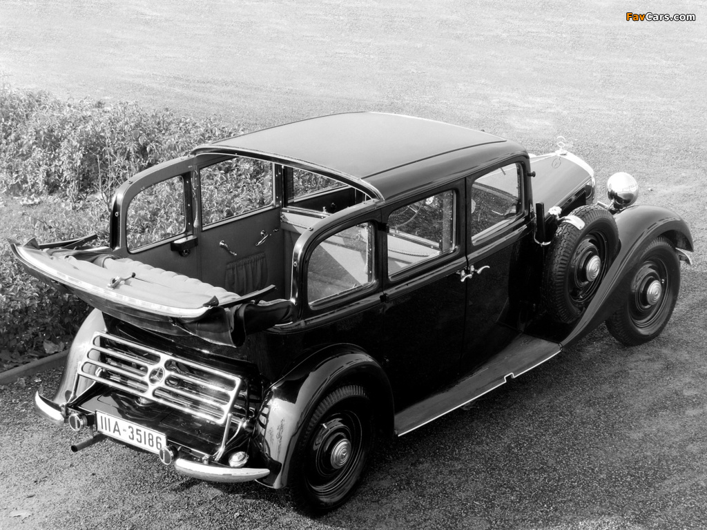 Images of Mercedes-Benz 260D Landaulet (W138) 1936 (1024 x 768)