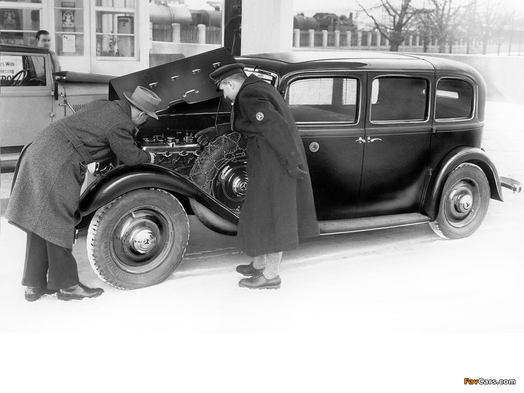 Pictures of Mercedes-Benz 260D Pullman Limousine (W138) 1936–40 (1024 x 768)