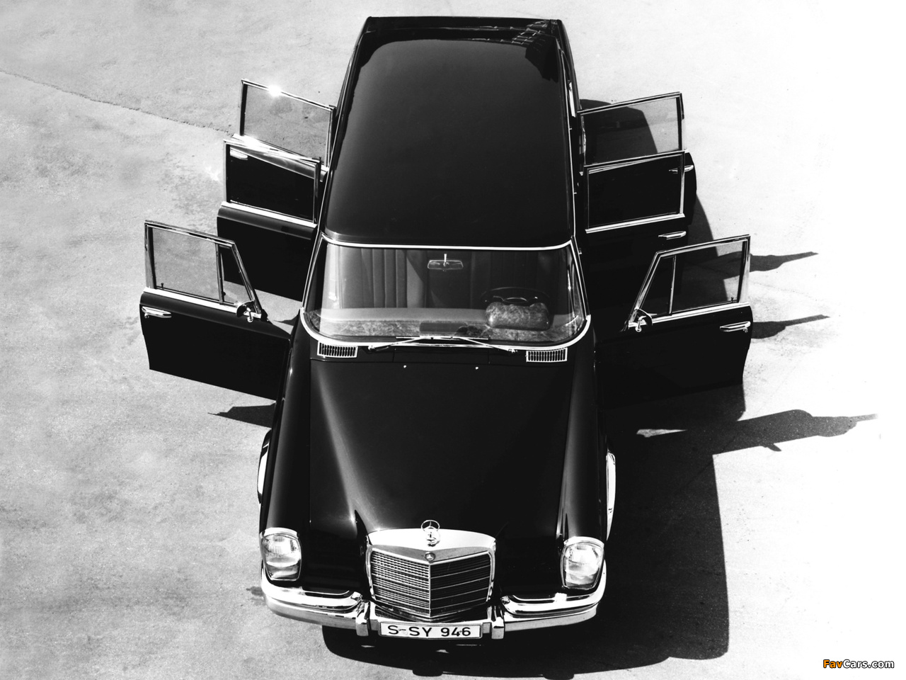 Mercedes-Benz 600 6-door Pullman Limousine (W100) 1964–81 wallpapers (1280 x 960)