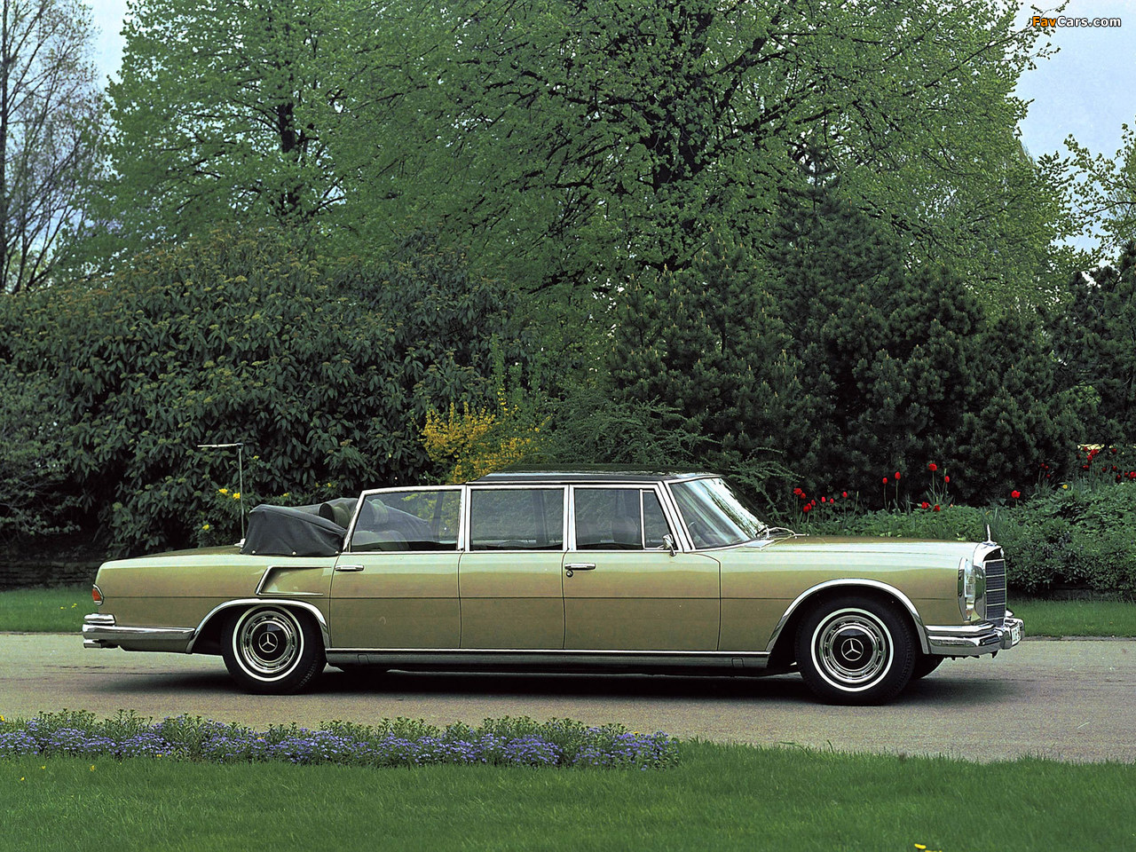 Mercedes-Benz 600 Pullman Landaulet (W100) 1965–80 images (1280 x 960)