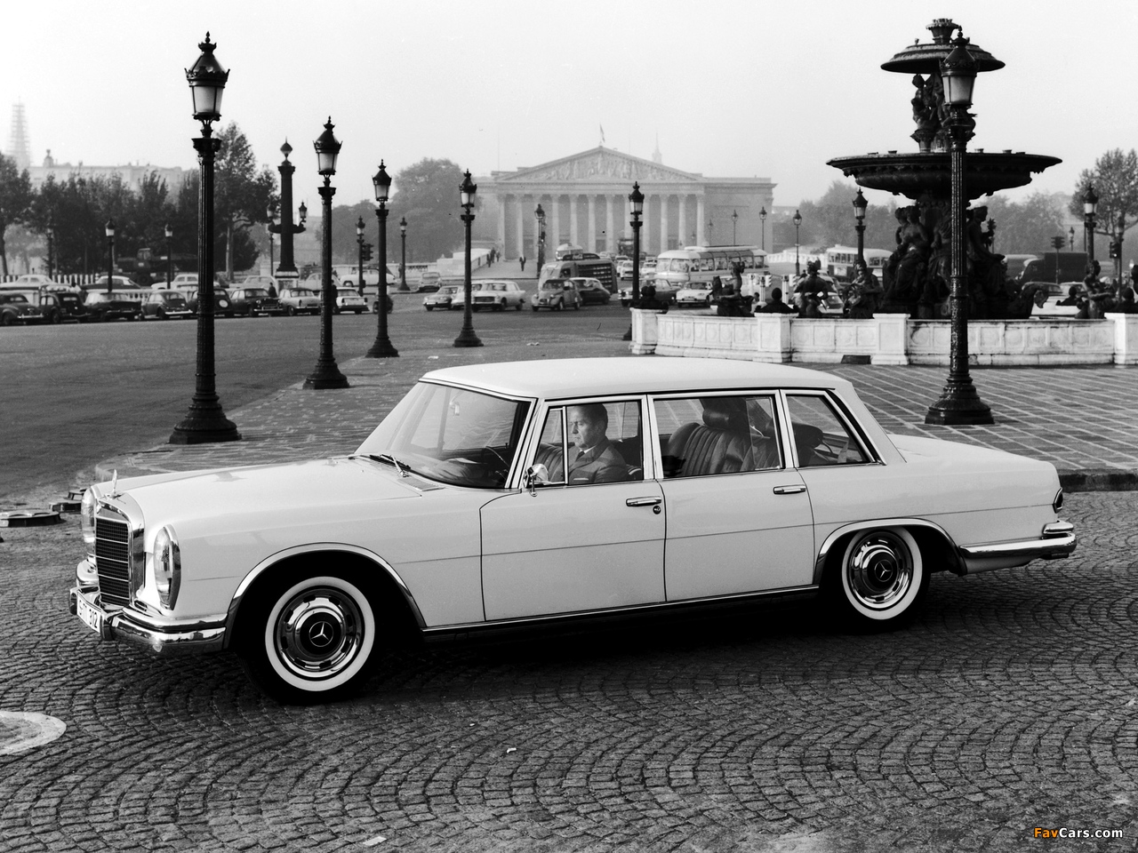 Photos of Mercedes-Benz 600 (W100) 1964–81 (1280 x 960)