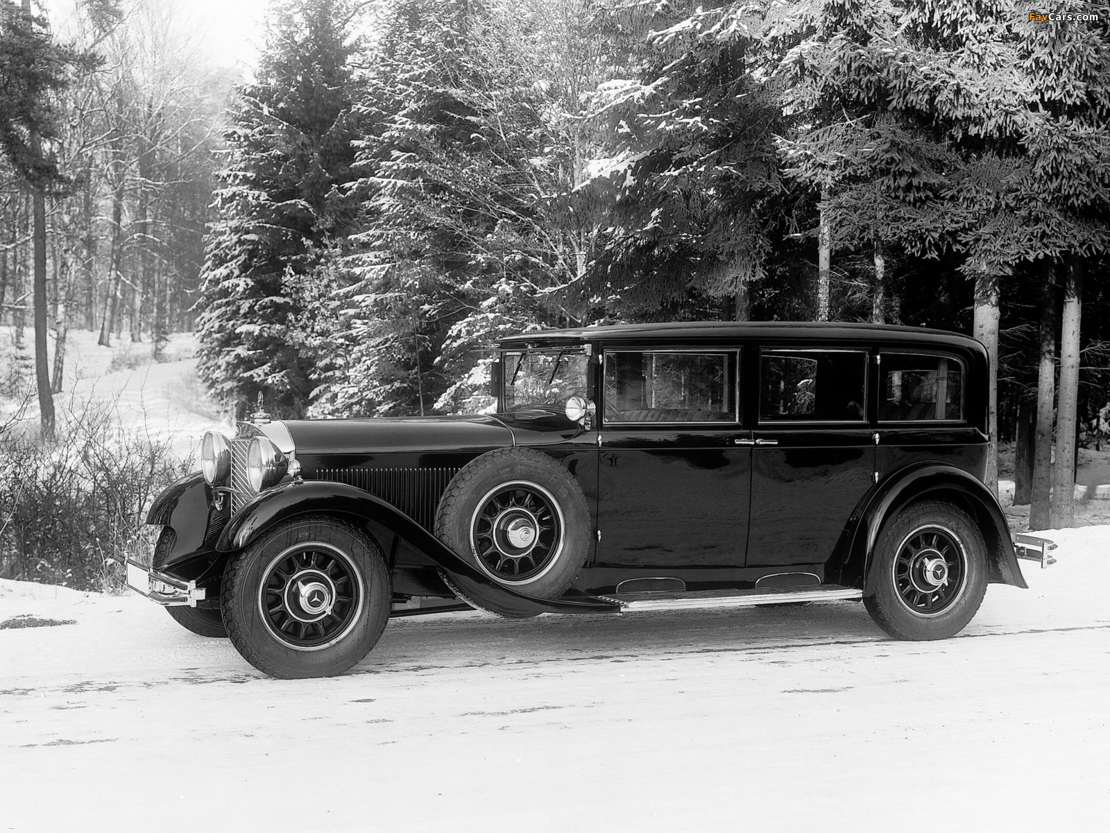 Mercedes-Benz 770 Grand Mercedes (W07) 1930–38 pictures (1600 x 1200)