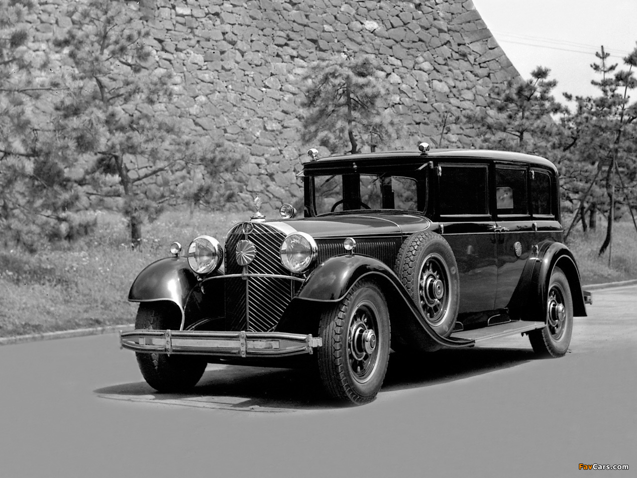 Photos of Mercedes-Benz 770 Grand Mercedes (W07) 1930–38 (1280 x 960)