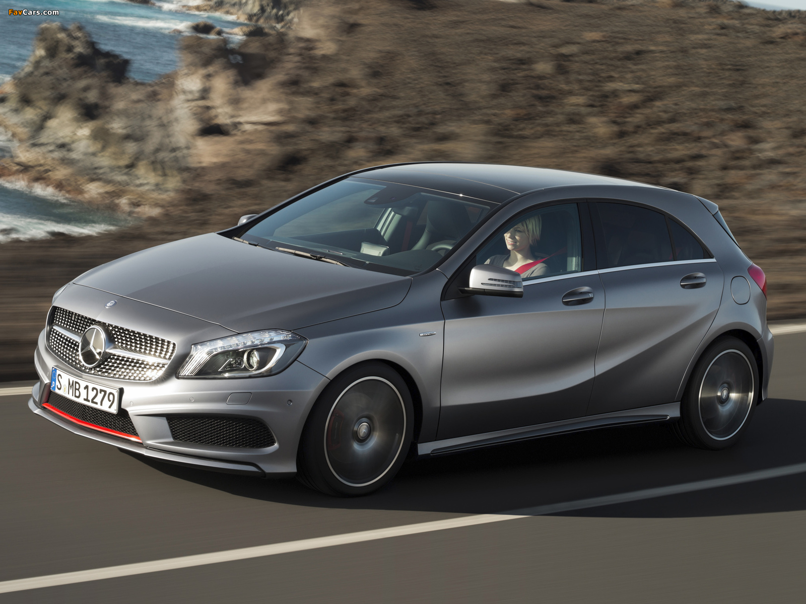 Images of Mercedes-Benz A 250 AMG Sport Package (W176) 2012 (1600 x 1200)