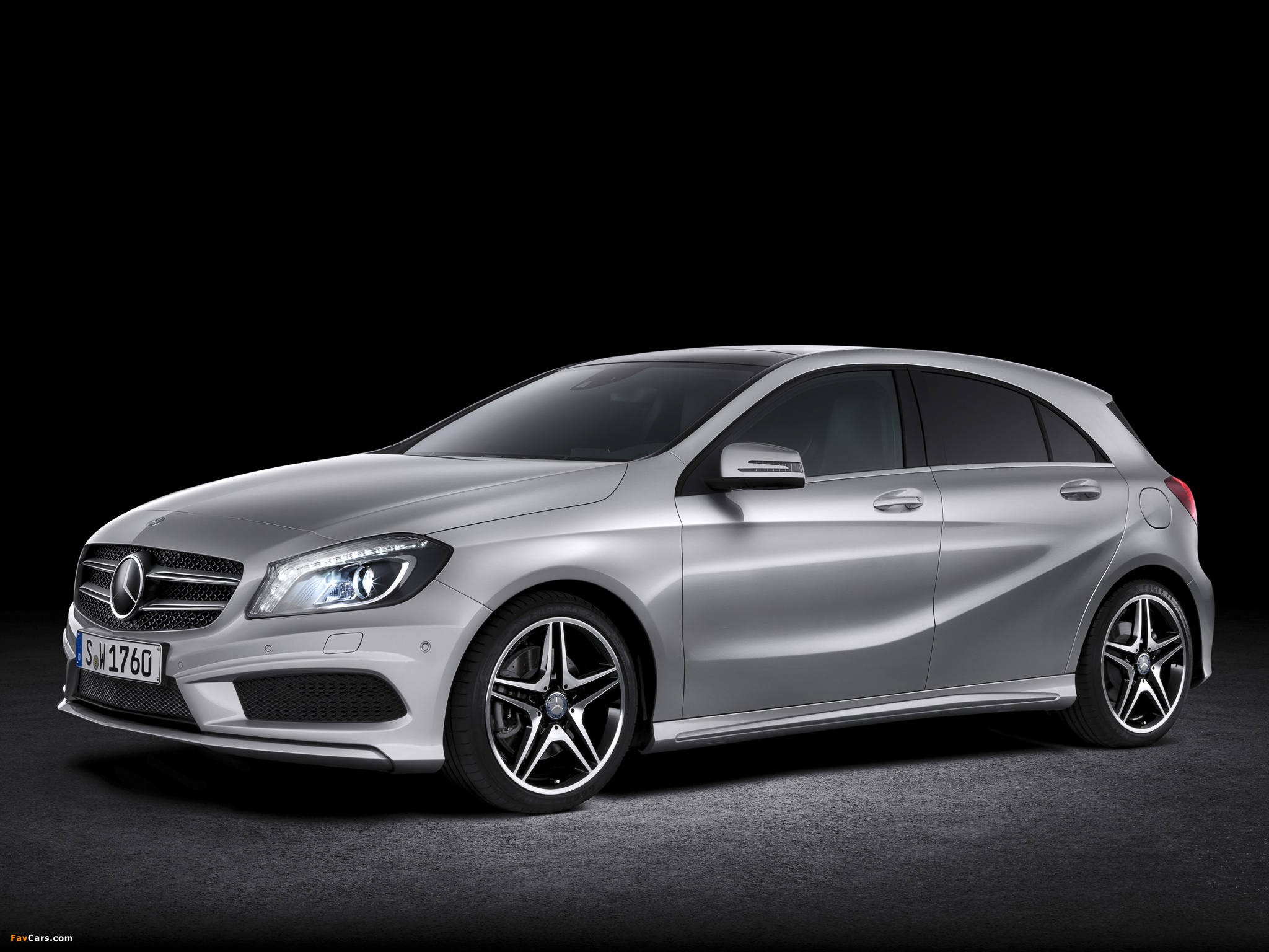 Images of Mercedes-Benz A 250 Style Package (W176) 2012 (2048 x 1536)
