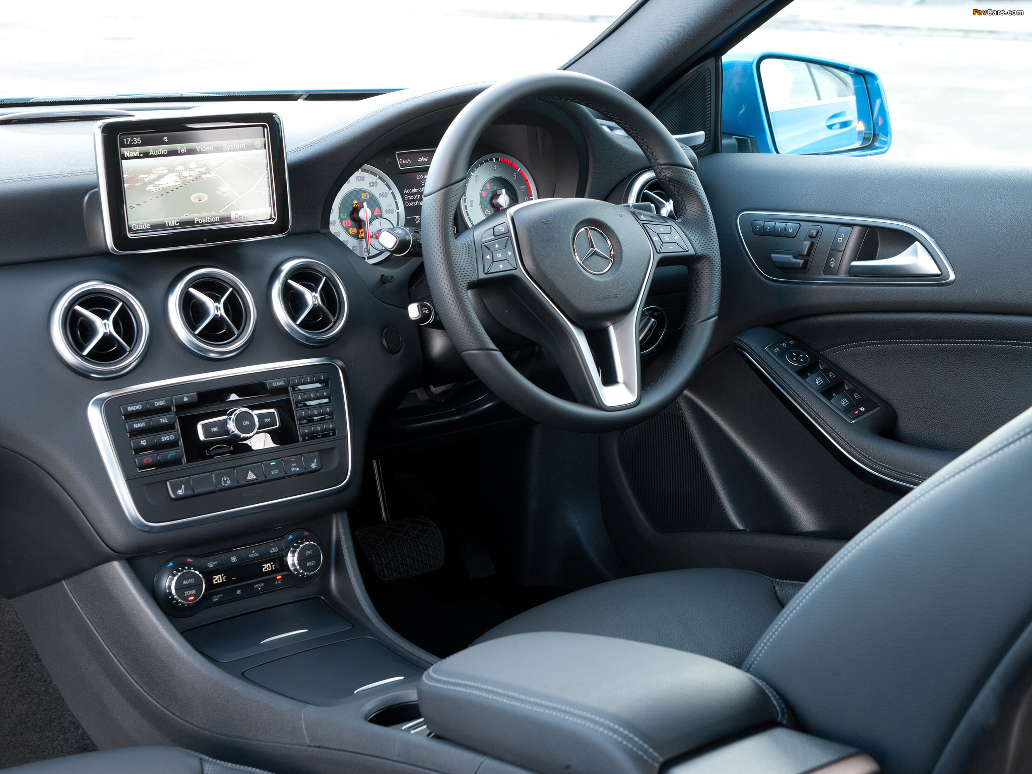 Images of Mercedes-Benz A 200 CDI Urban Package UK-spec (W176) 2012 (2048 x 1536)