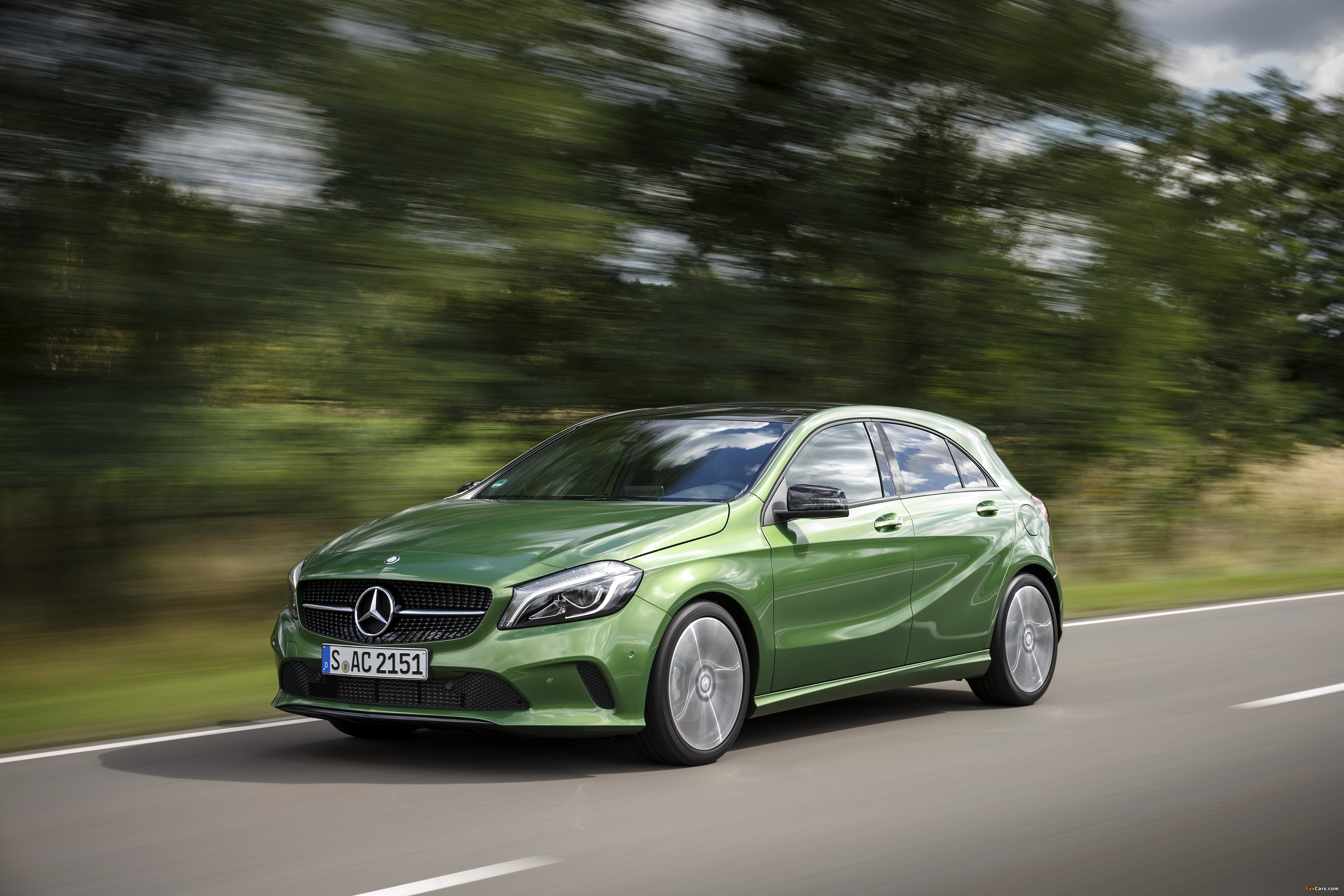 Images of Mercedes-Benz A 200 Style (W176) 2015 (4096 x 2731)