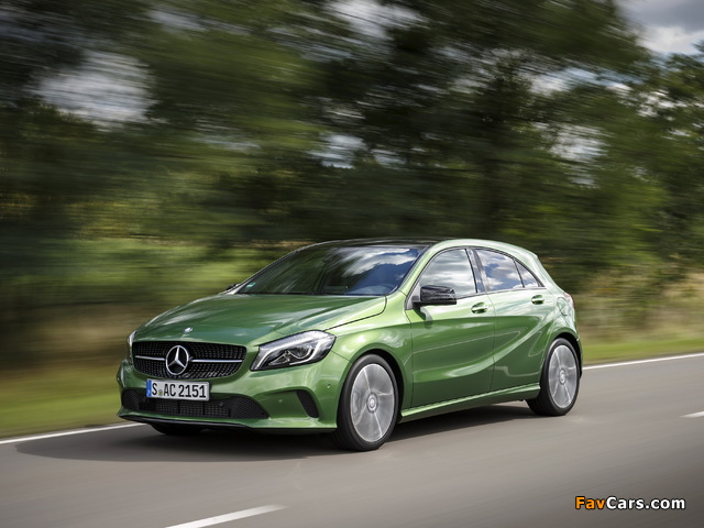 Images of Mercedes-Benz A 200 Style (W176) 2015 (640 x 480)