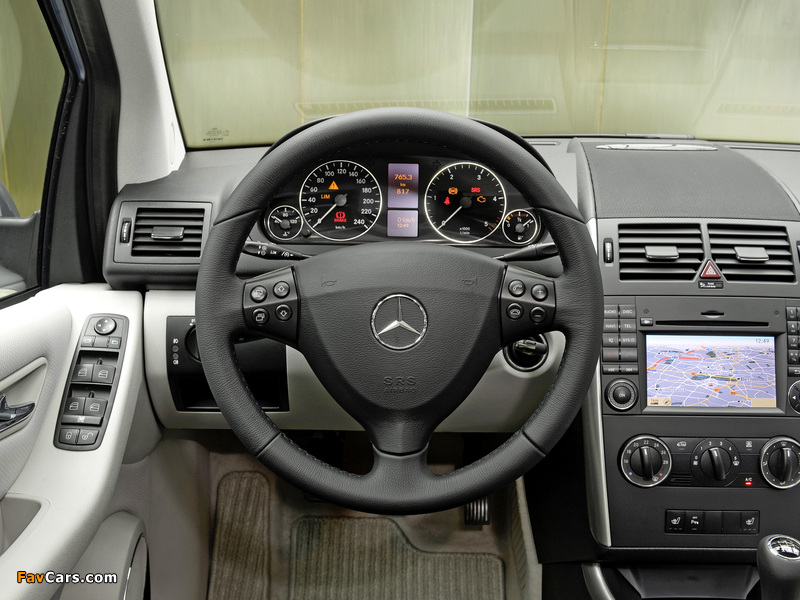 Mercedes-Benz A 160 CDI 5-door (W169) 2008–12 images (800 x 600)