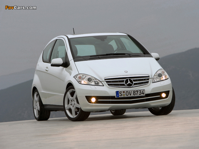 Mercedes-Benz A 170 3-door (W169) 2008–12 wallpapers (640 x 480)