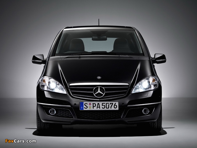 Mercedes-Benz A-Klasse Special Edition (W169) 2009 pictures (640 x 480)