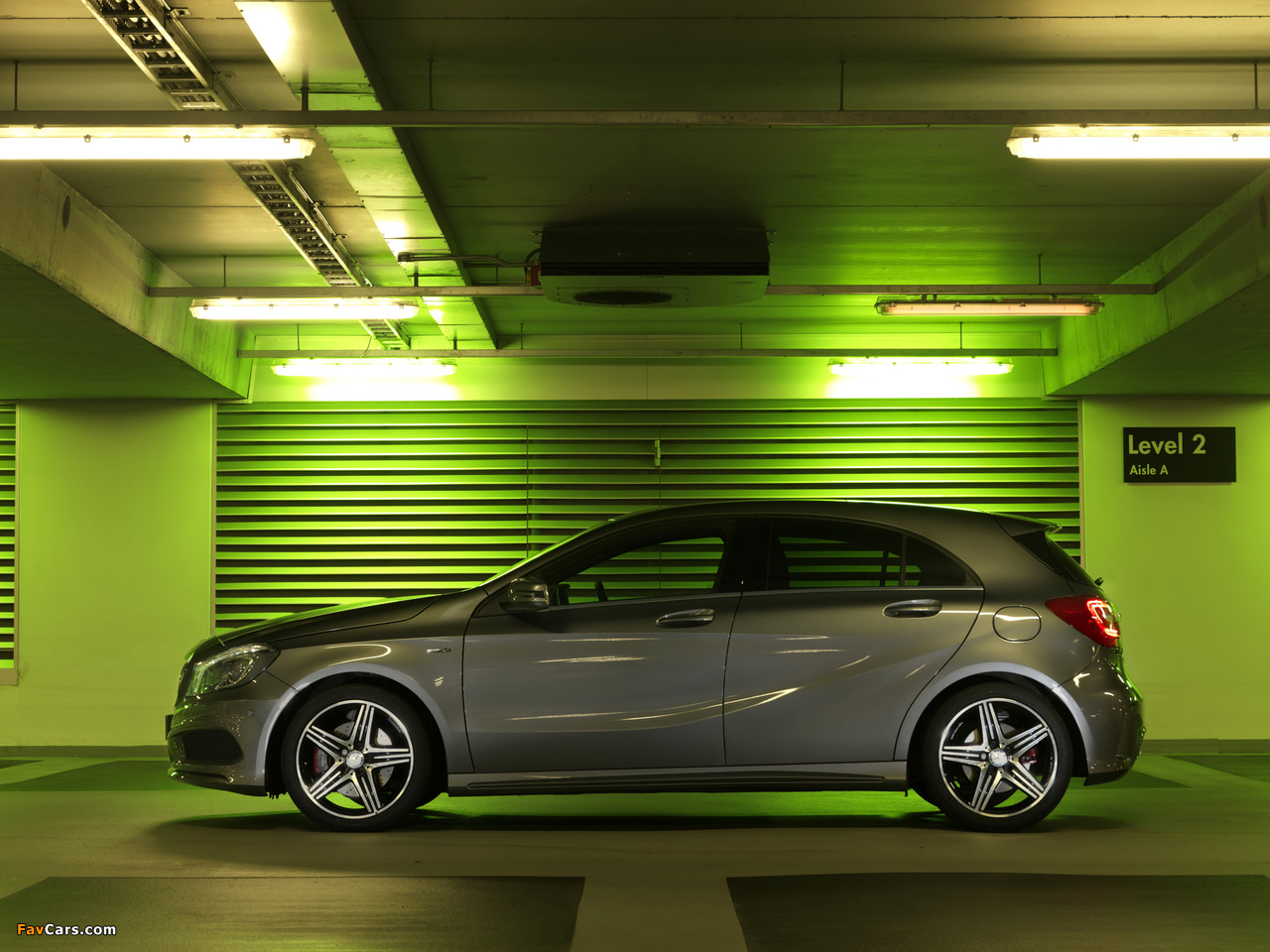 Mercedes-Benz A 250 AMG Sport Package UK-spec (W176) 2012 images (1280 x 960)