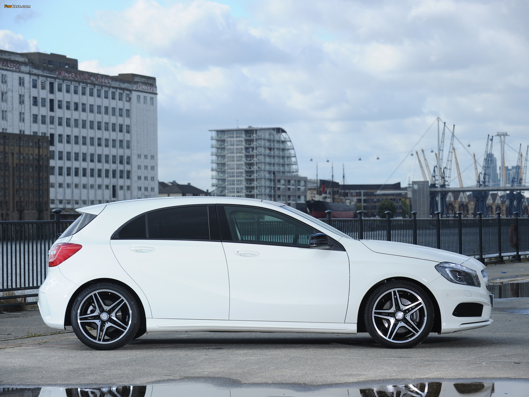 Mercedes-Benz A 220 CDI Style Package UK-spec (W176) 2012 images (2048 x 1536)