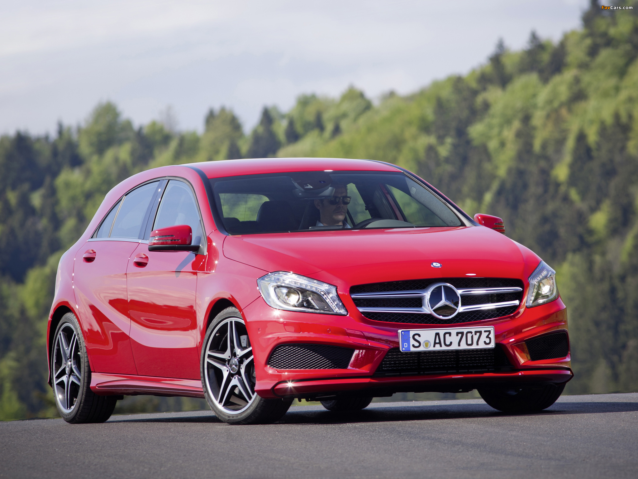 Mercedes-Benz A 180 Style Package (W176) 2012 images (2048 x 1536)