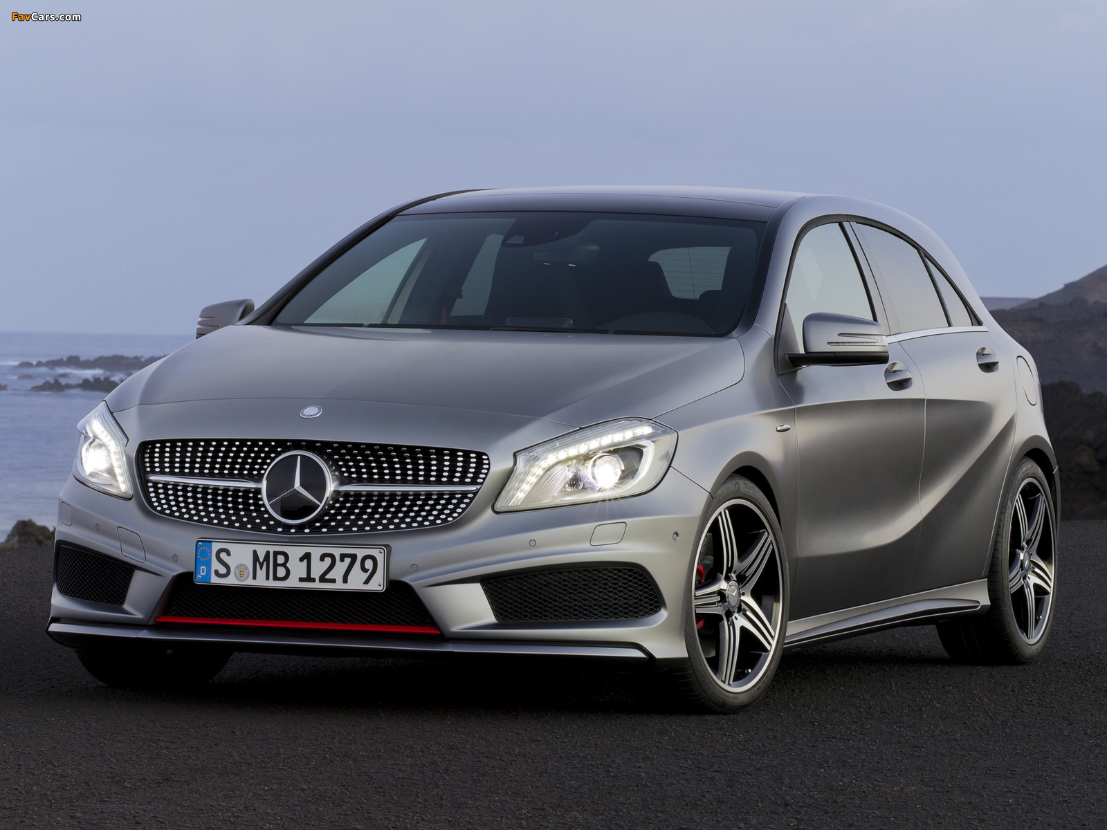 Mercedes-Benz A 250 AMG Sport Package (W176) 2012 images (1600 x 1200)
