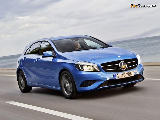 Mercedes-Benz A 200 Urban Package (W176) 2012 photos (640 x 480)