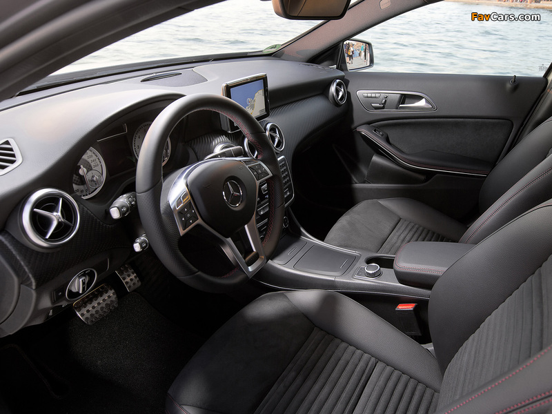 Mercedes-Benz A 200 Style Package (W176) 2012 photos (800 x 600)