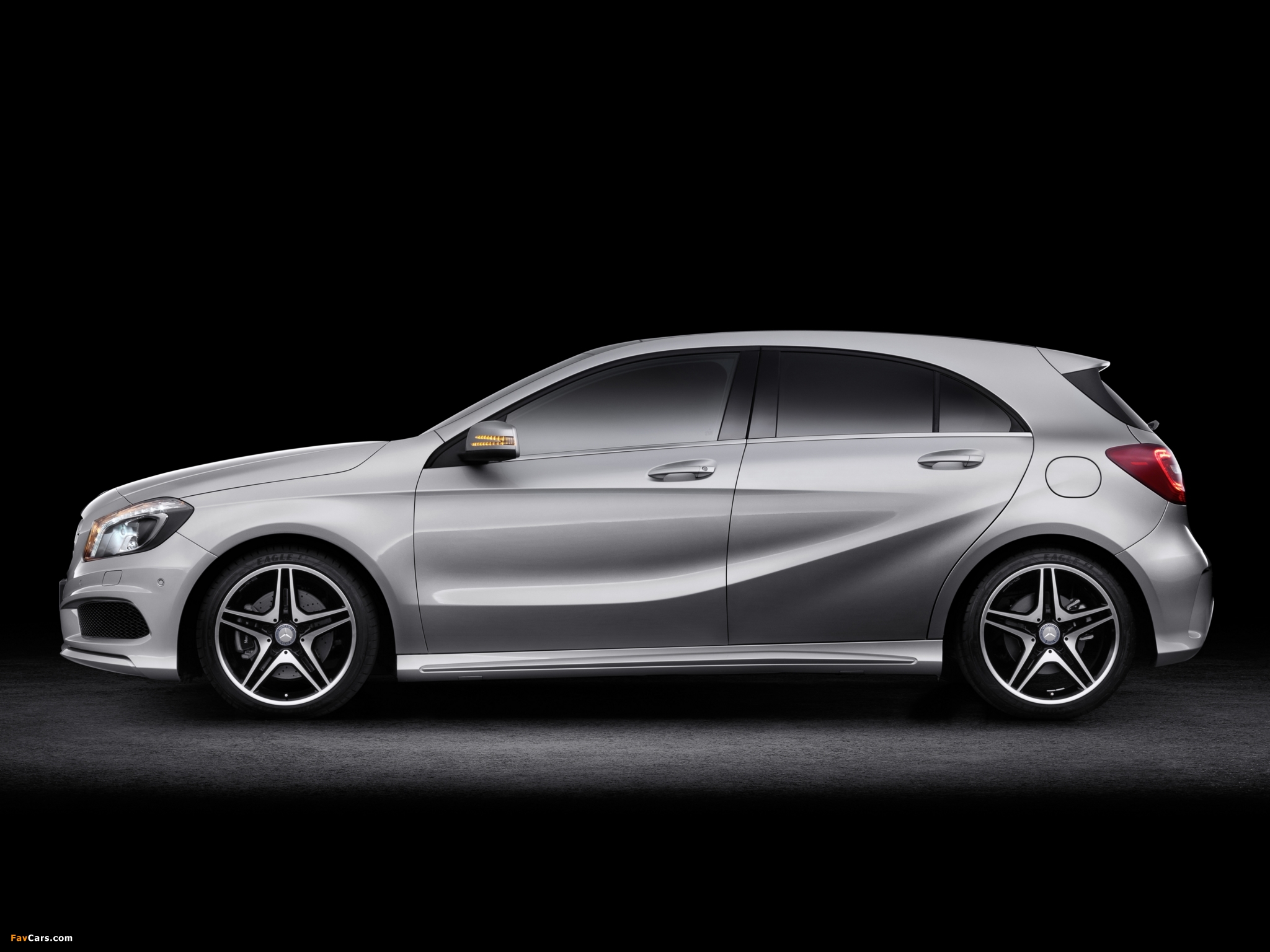 Mercedes-Benz A 250 Style Package (W176) 2012 photos (2048 x 1536)