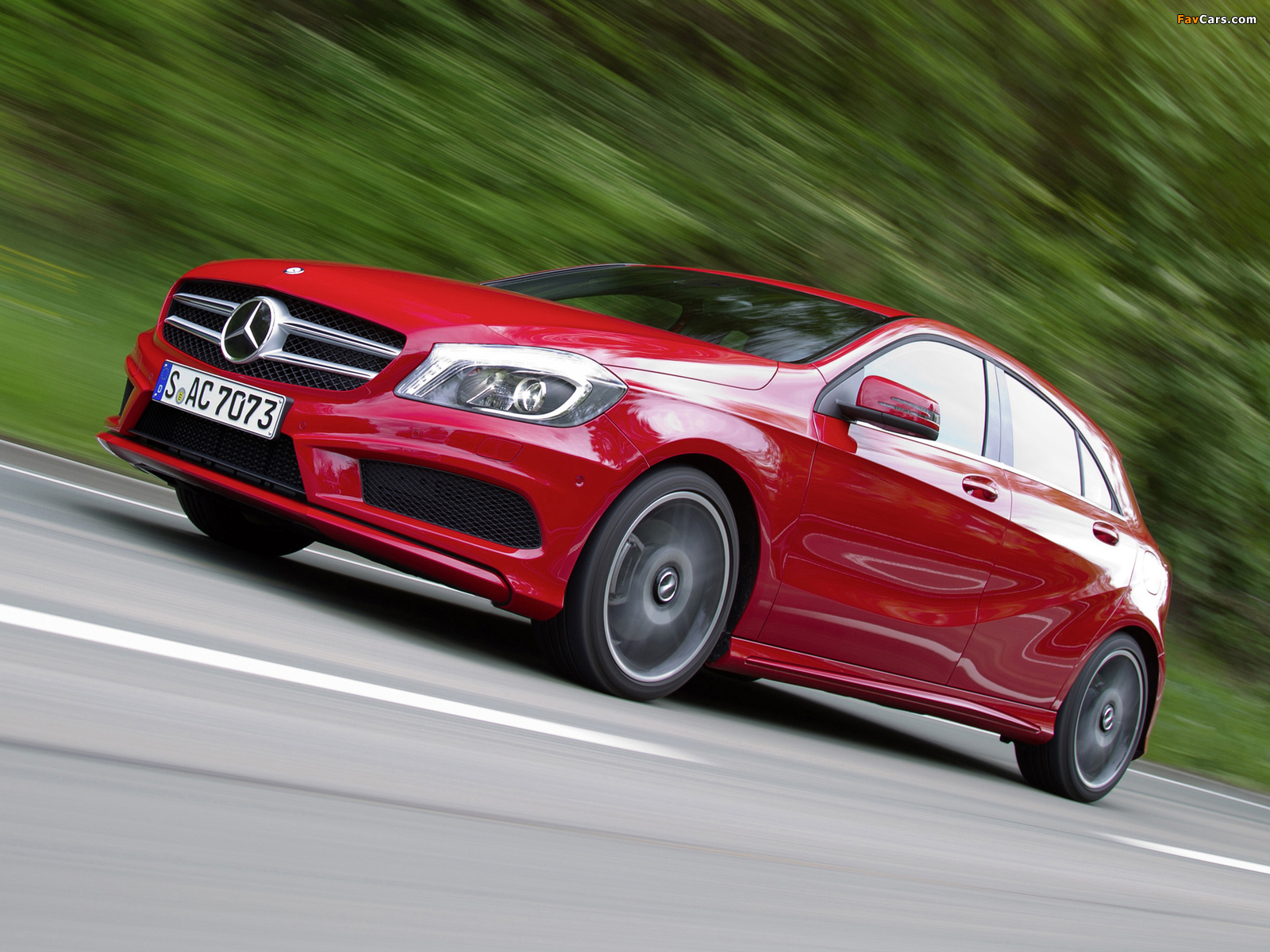 Mercedes-Benz A 180 Style Package (W176) 2012 pictures (1600 x 1200)